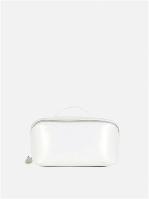 primark toiletry bag